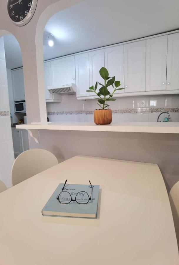 Apartament Z Duzym Tarasem Na Pieknym Osiedlu Orihuela Eksteriør billede